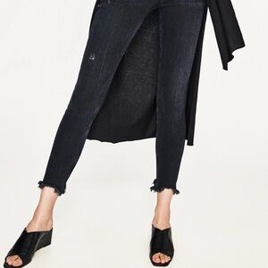 Black Wrap Around Sandals SZ 9